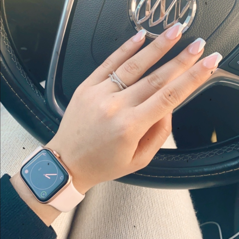 Meet your Posher, Em